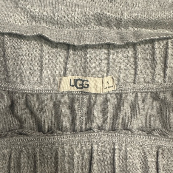 UGG Aniyah shorts Pajama Set - Picture 5 of 5
